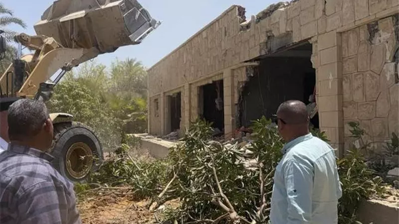 جهاز العبور الجديدة يزيل مخالفات بنائية على مساحة 8 أفدنة بجمعية عرابي