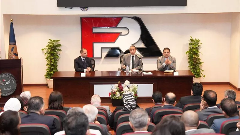 إسلام عزام: ربط 