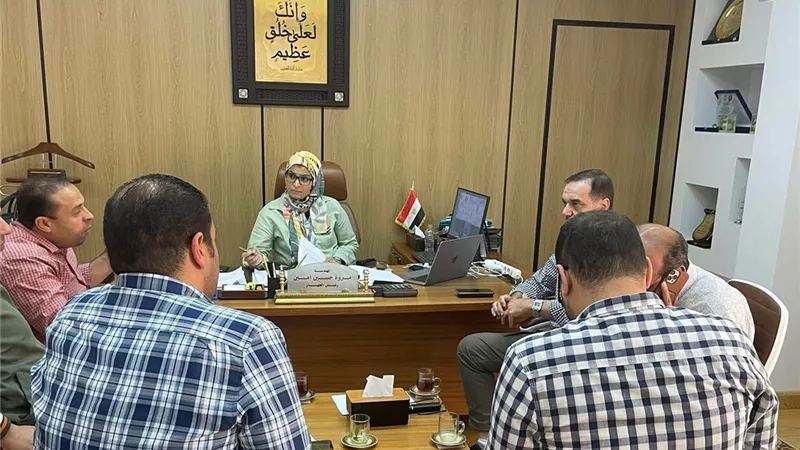 رئيس جهاز العاصمة الجديدة  تضع آليات تسليم الوحدات  السكنية بالحى السكنى الخامس R5