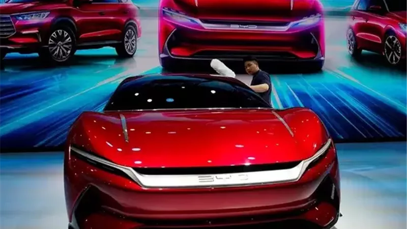 “BYD” تراهن على الشحن الخاطف لإنهاء عصر سيارات البنزين