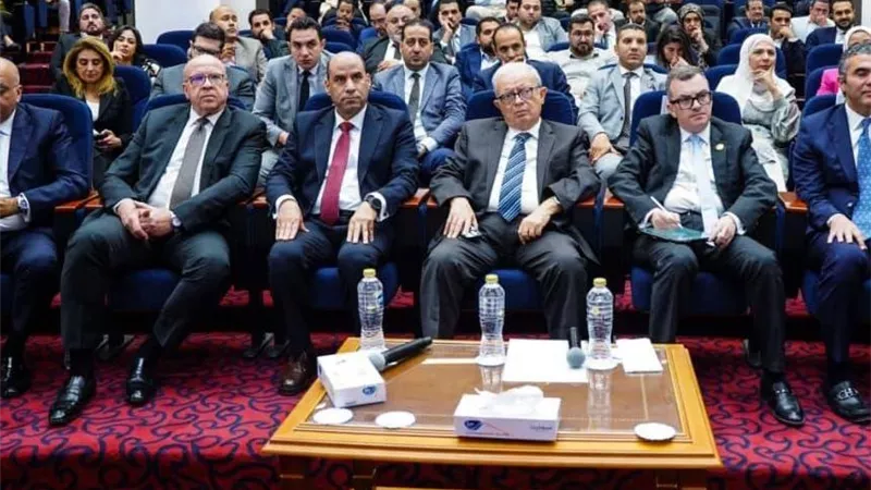 بمشاركة 50 شركة..رستم وحسين عيسى يطلقان اللقاء التشاركي الأول لتفعيل