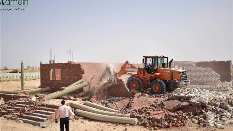 حملات ازالة مكبره للتعديات واسترداد أراضي الدولة بالعلمين الجديدة 