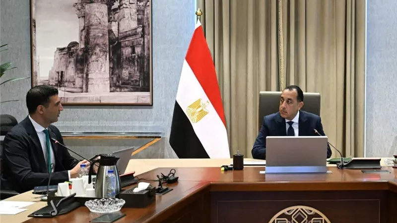 مدبولي يستعرض الاستراتيجية الصناعية 2030 لرفع الصادرات إلى 100 مليار دولار