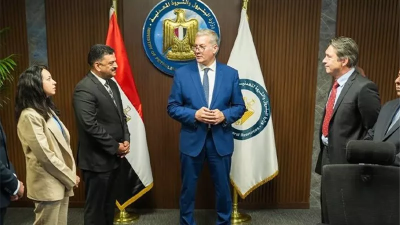 مصر والبنك الأوروبي يوقعان اتفاق لدعم وتطوير قطاع التعدين