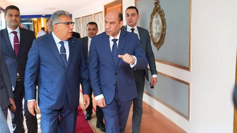 وزير العمل يبدأ جولة ميدانية بالدقهلية لتعزيز التشغيل والتدريب.. والمحافظة تؤكد دعم الاستثمار وتوفير فرص العمل
