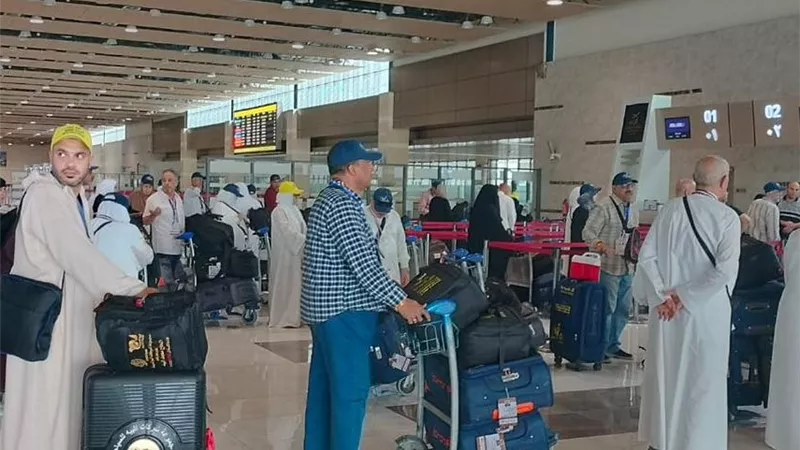 السياحة والآثار تعلن انطلاق أولى رحلات عودة حجاج السياحة المصريين من الأراضي المقدسة