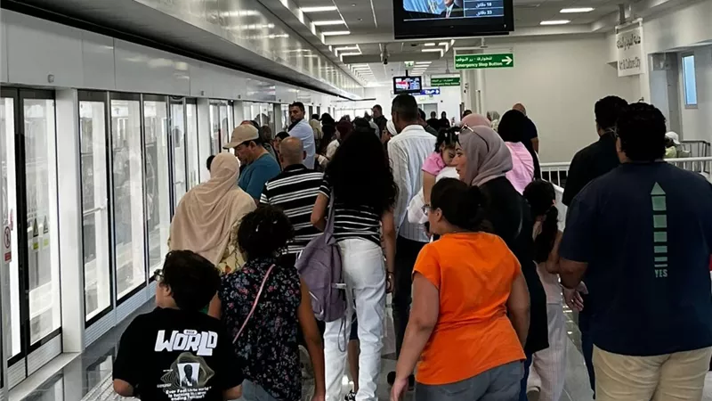 بخصم 50% على التذكرة.. إقبال كثيف على المونوريل رابع أيام العيد لزيارة العاصمة الجديدة