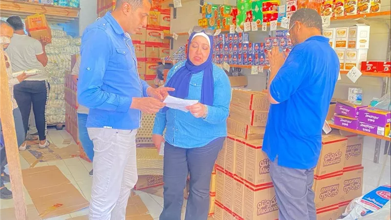تحرير عشرات المحاضر وضبط مخالفات بالمخابز ومنافذ «جمعيتي» بالإسكندرية