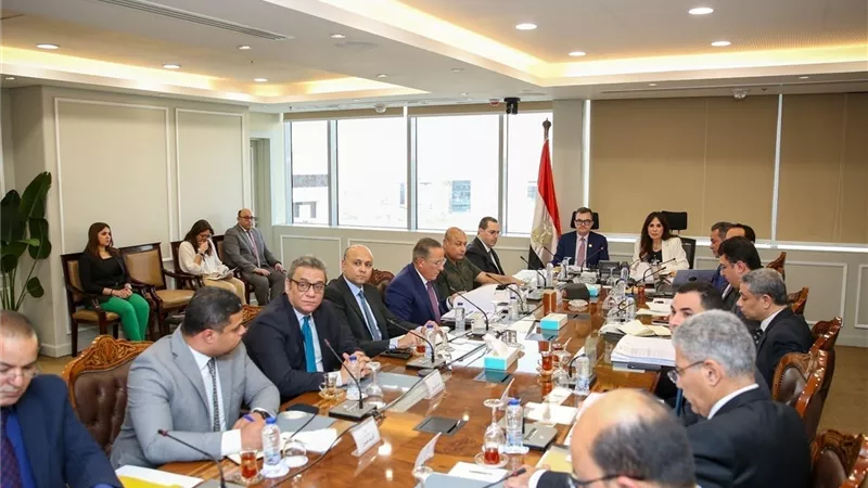 وزيرة الإسكان: نعمل على تيسير الإجراءات أمام المستثمرين وتذليل أي عقبات قد تواجه تنفيذ المشروعات