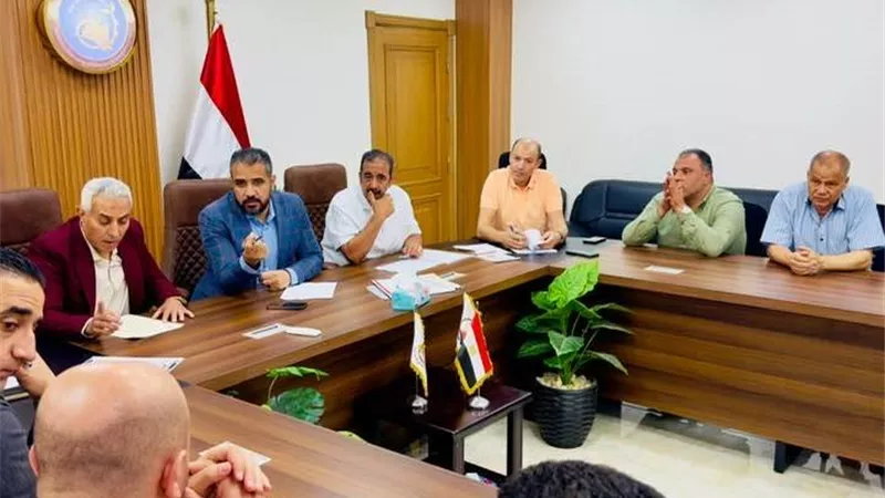 رئيس جهاز العبور الجديدة يعقد اجتماعاً موسعاً لتجهيز4 قرعات علنية لأراضي التقنين