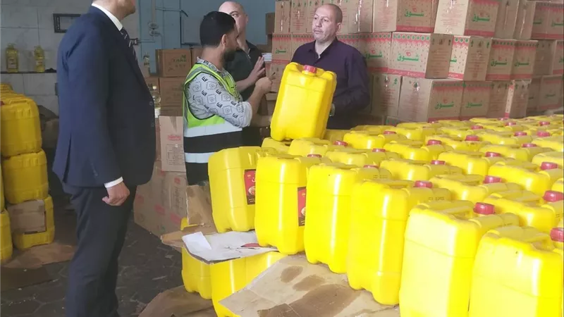 تموين الشرقية يضبط 33.5 طن زيوت مجهولة المصدر خلال حملة رقابية مكبرة 