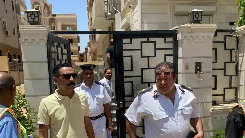 حملات مستمرة للتصدي لتغيير الأنشطة الخاصة بالوحدات السكنية بحدائق أكتوبر