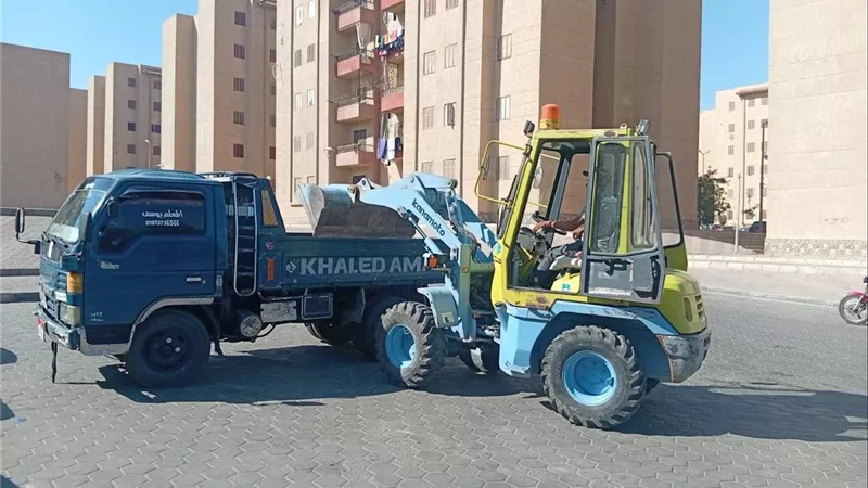 مدينة نظيفة.. حملات مكثفة للنظافة ورفع المخلفات بمختلف مناطق حدائق أكتوبر