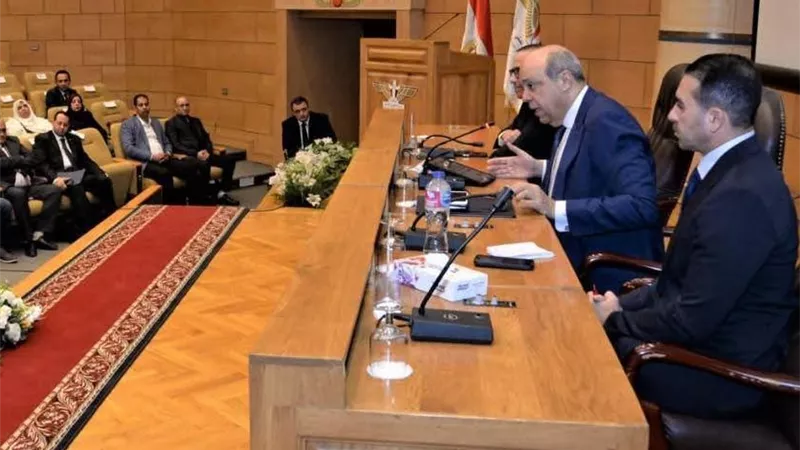 وزير الطيران: سلامة الطيران أولوية استراتيجية وتكامل الجهود ضرورة ملحة