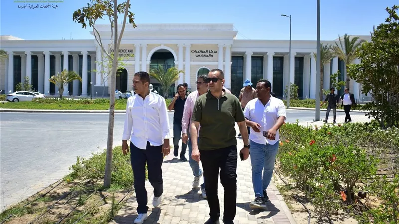 استعدادا لاستقبال الفعاليات الدولية.. رئيس جهاز العلمين الجديدة يتابع أعمال التشطيبات بمركز المؤتمرات والمعارض