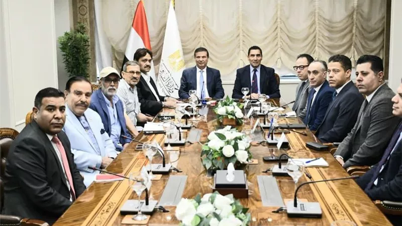 وزيرا الزراعة والرياضة يلتقيان مسؤولي هيئة سباق الخيل لبحث خطط تطوير رياضة وصناعة الخيل