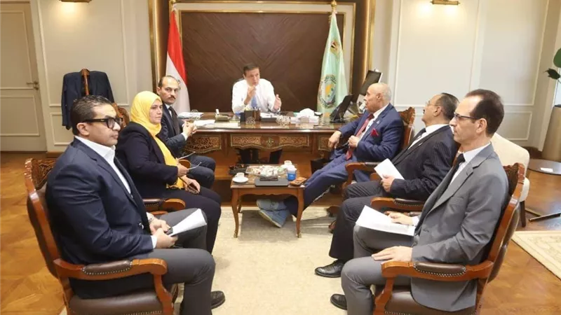 وزير الزراعة يبحث مطالب النواب والشيوخ..ويؤكد استمرار صرف الأسمدة المدعمة ودعم المزارعين