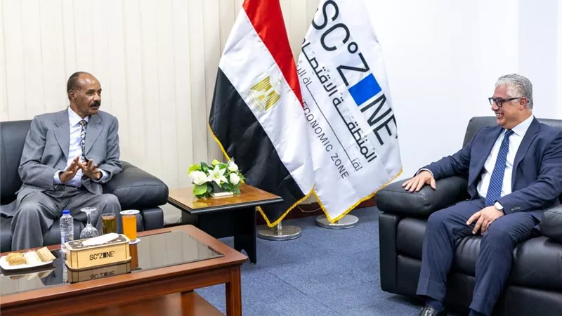 رئيس اقتصادية قناة السويس يستقبل رئيس دولة إريتريا والوفد المرافق له على هامش زيارته الرسمية لمصر