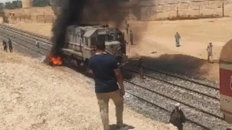 عبور خاطئ ينتهي بمأساة.. سكك حديد مصر تعلن تفاصيل حادث قطار السويس