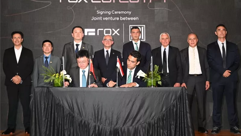 مصر تبدأ تصنيع سيارات ROX محليًا.. اتفاقية بين عز العرب السويدي وROX Motor لدعم صناعة السيارات