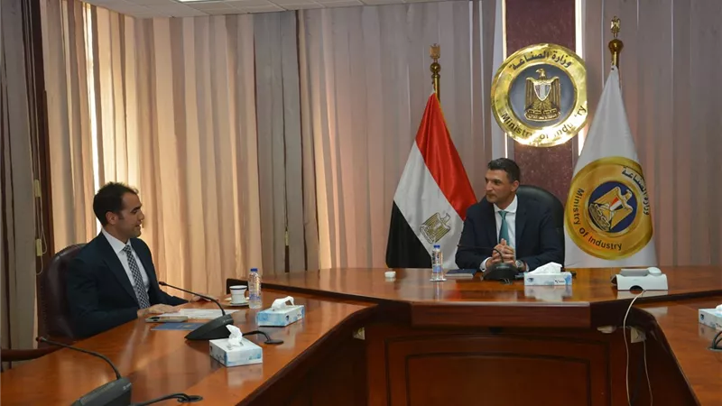 وزير الصناعة يبحث مع «جيد تكستايل إيجيبت» خطط التوسع بالسوق المصري.. واستهداف صادرات بقيمة 500 مليون دولار بحلول 2030
