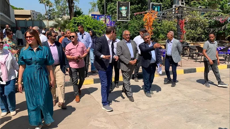 تطوير محيط المسارح التاريخية بالعتبة.. جولة ميدانية لرفع كفاءة المنطقة الثقافية بوسط القاهرة