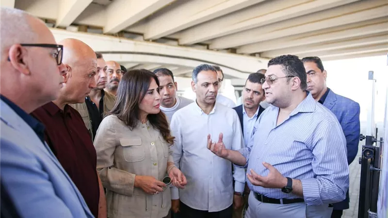 وزيرة الإسكان تتفقد أعمال ربط خطوط الصرف الرئيسية بمدينة القاهرة الجديدة المتجهة إلى محطة الجبل الأصفر