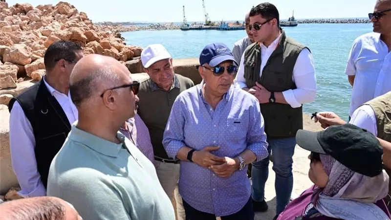 وزير الري يتفقد مشروع حماية ساحل الإسكندرية غرب المحروسة.. واستعادة الشواطئ المتأثرة بالتغيرات المناخية