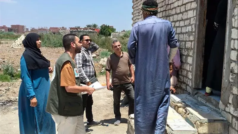  مياه القناة تواصل دعم الأسر الأولى بالرعاية بأبحاث حالة ميدانية في التل الكبير