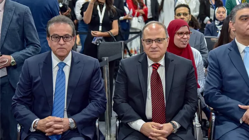 هيئة الدواء المصرية: نقل التكنولوجيا الحيوية خطوة نحو صناعة لقاحات وطنية تنافس عالميًا
