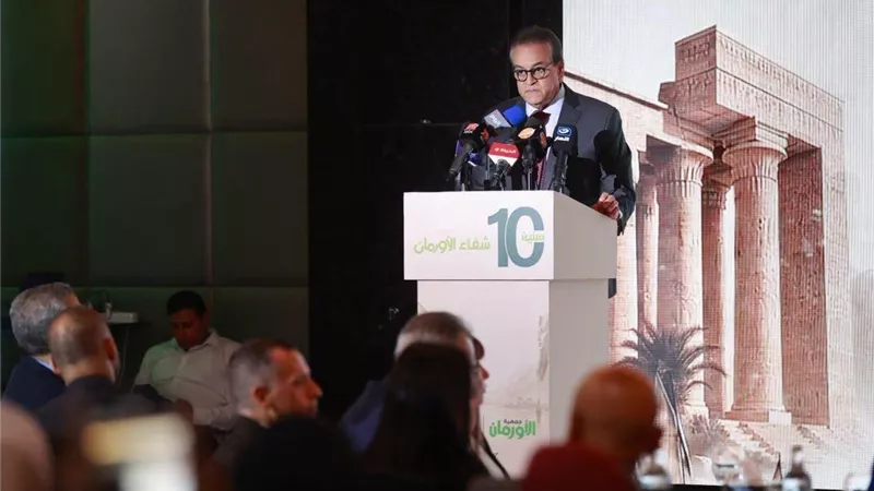 وزير الصحة: مستشفى شفاء الأورمان نموذج ناجح للشراكة بين الدولة والمجتمع المدني 