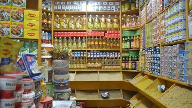 أسعار السلع الأساسية اليوم الاثنين.. تراجع الزيت والسكر والعدس وارتفاع الجبن