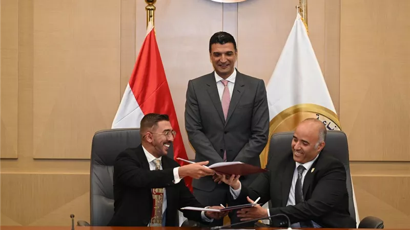 الصناعة تستمر في توسيع نطاق التعاون مع المؤسسات الأكاديمية والقطاع الخاص للتعليم والتدريب ودعم سوق العمل