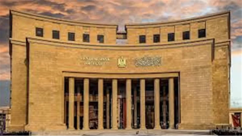 مجلس الوزراء: الإعلانات المتداولة عن هدايا وخدمات بنكية مزعومة منسوبة للبنوك مزيفة وتستهدف الاحتيال على العملاء