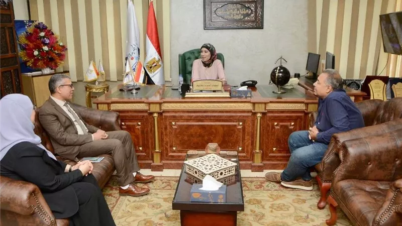 السويس الجديدة تعزز التعاون الحكومي لدعم التنمية ورفع كفاءة الأداء المؤسسي