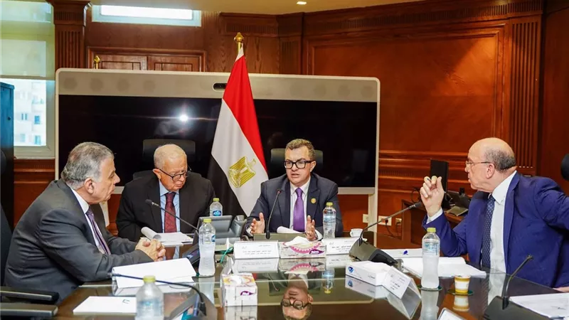 بنك الاستثمار القومي يناقش محفظة الاستثمارات وخطة تعظيم الأصول ضمن خطة إعادة الهيكلة