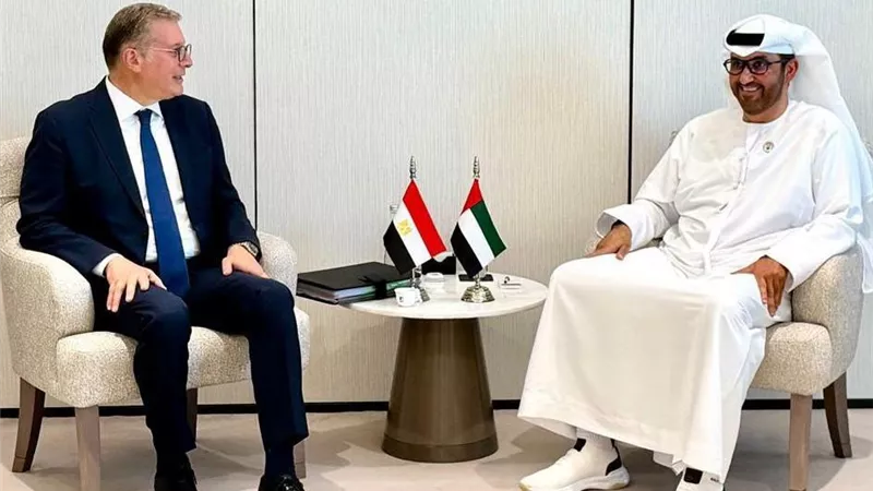 مصر والإمارات تبحثان زيادة استثمارات أدنوك في الغاز وتعزيز مشاركة الشركات المصرية في مشروعات الطاقة