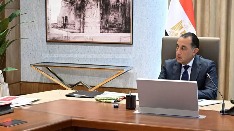 مدبولي يوجه بتوسيع «شارع الفن» في المحافظات ودعم التحول الرقمي للثقافة المصرية