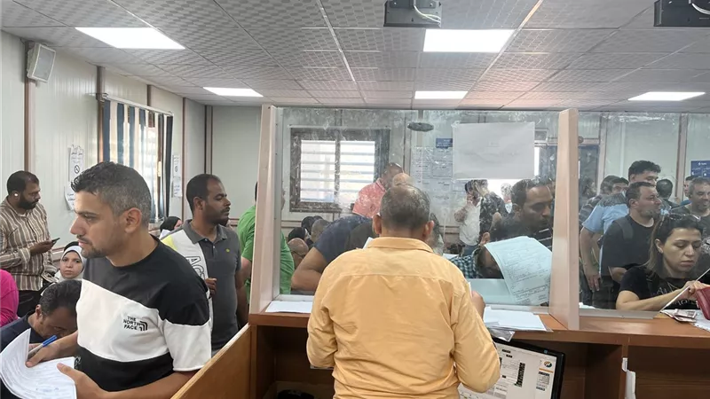 إقبال متزايد على تركيب عدادات الكهرباء بحدائق أكتوبر.. والشركة تواصل تسهيل الإجراءات للمواطنين