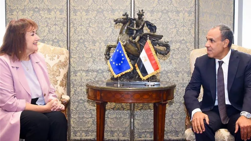مصر والاتحاد الأوروبي يبحثان تعزيز الشراكة الاقتصادية والتعاون الاستثماري في المتوسط