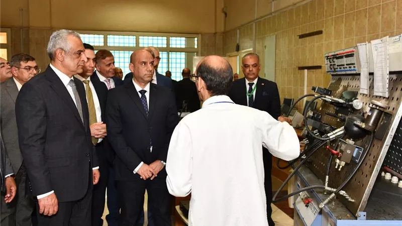 مصر تعزز التعاون بين الإنتاج الحربي والعمل لتأهيل الكوادر الفنية ودعم سوق العمل
