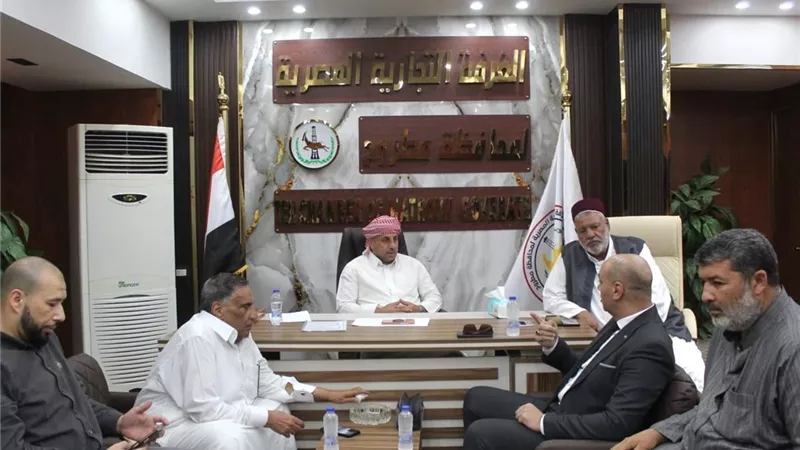 تموين مطروح والغرفة التجارية على طاولة واحدة..بحث حلول عاجلة لدعم المخابز 