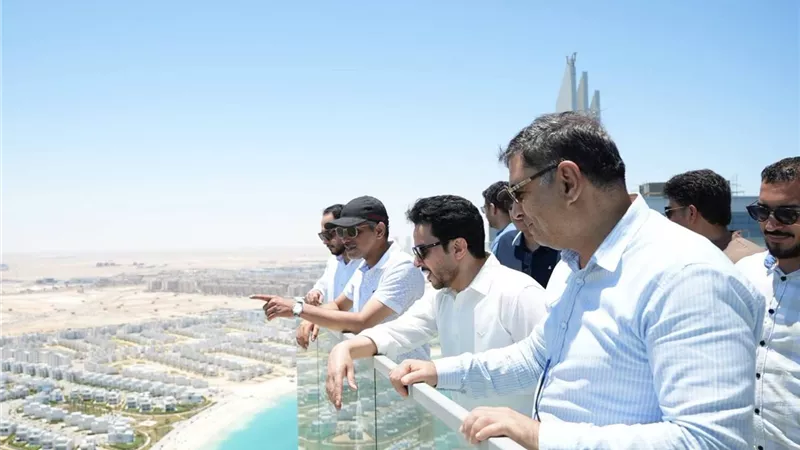 رئيس جهاز العلمين الجديدة يستقبل وفدًا سعوديًا لبحث فرص الاستثمار بالمدينة