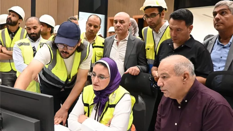 رئيس المصرية لنقل الكهرباء تتفقد جاهزية مركز التحكم الإقليمي الجديد بالدلتا تمهيدًا لافتتاحه