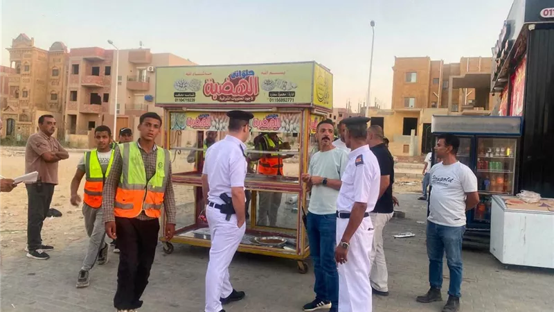 حملات مكثفة لضبط المخالفات والحفاظ على المظهر الحضاري بحدئق اكتوبر 