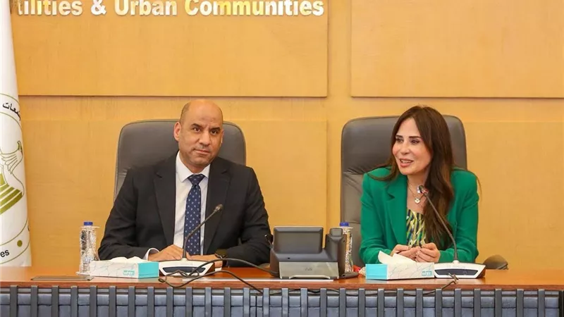 وزيرا الإسكان والعمل يبحثان تعزيز التعاون لتأهيل العمالة الفنية
