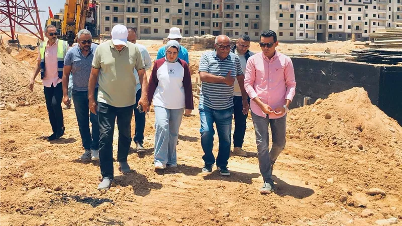 رئيس جهاز حدائق العاصمة يتابع أعمال محطة صرف صحي جنوب بمنطقة٢٣٥٠ فدان