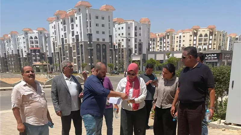 رئيس جهاز العاصمة الجديدة تتابع أعمال رفع الكفاءة بالحي السكني الثالث وتؤكد: لا تهاون في الالتزام بالجداول الزمنية