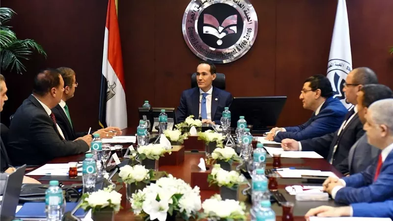 هيئة الاستثمار تبحث انطلاق مشروع المنطقة الاستثمارية لشركة RO بمدينة العلمين الجديدة