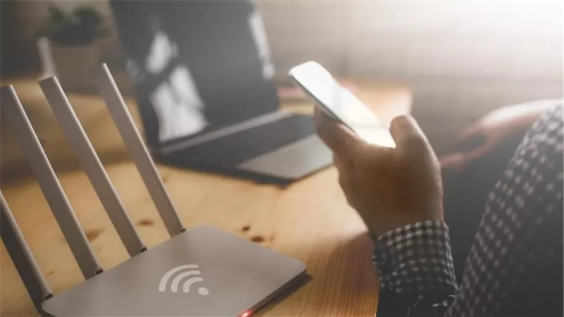 أسعار باقات الإنترنت الأرضي بعد الزيادة الجديدة.. تعرف على الأسعار حسب السرعة والسعة